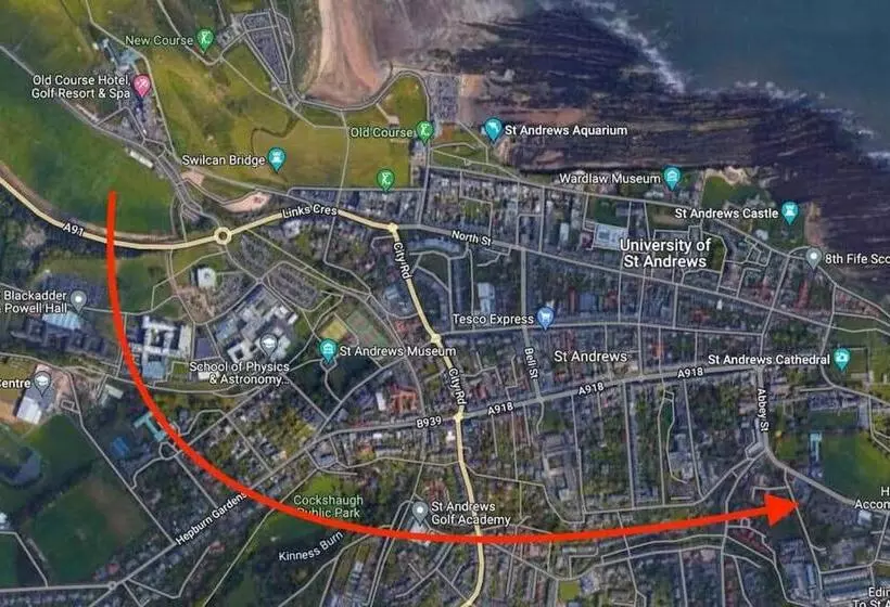 Abbey Villa   Stylish House   Central With Parking