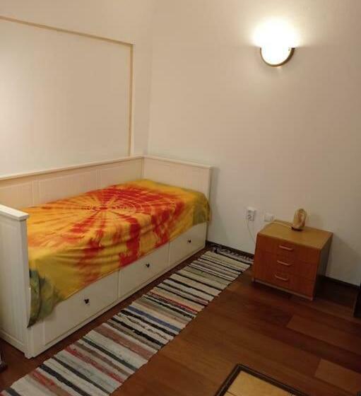 Csendes Pihenés Az Erdő Mellett   Madárfüttyös Vendégház