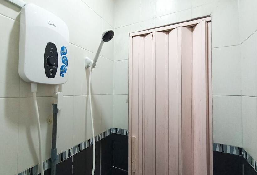 Hotelli Oyo 90568  Sutera Inanam