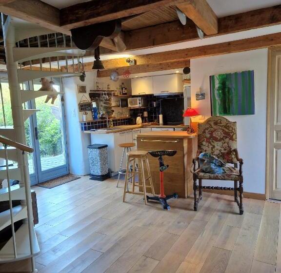 La Maison Du Vigneron