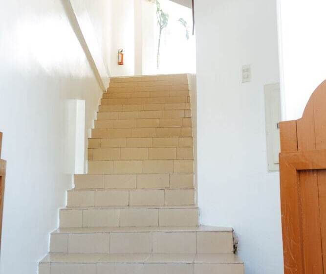 Marina Breeze Resort