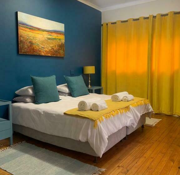 פנסיון Cherry House