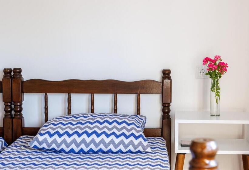 پانسیون Vila Peristeron