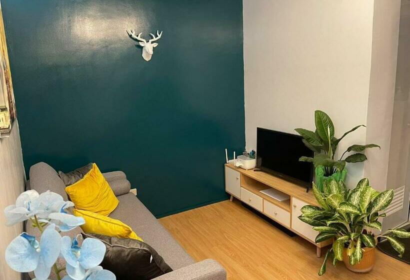 Uno In Imus By Project Nest   Free Netflix & Wifi