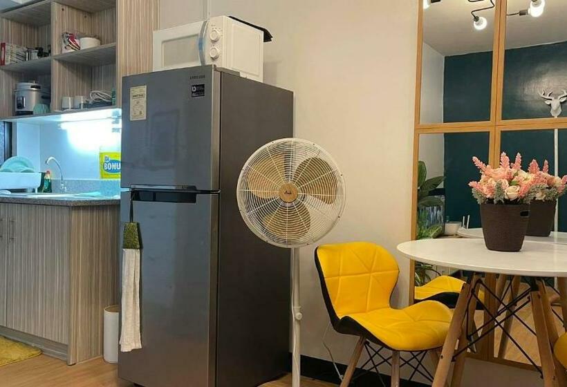 Uno In Imus By Project Nest   Free Netflix & Wifi