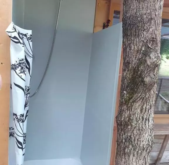 ベッドアンドブレックファースト La Cabane De L Oiseau