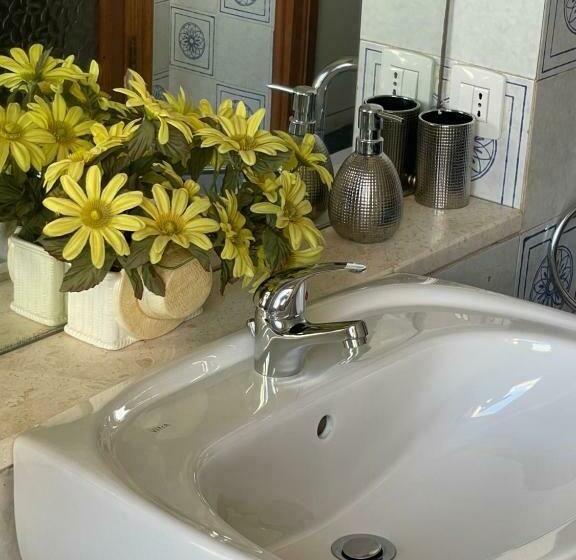 Bed and Breakfast La Camera Dell’aviatore