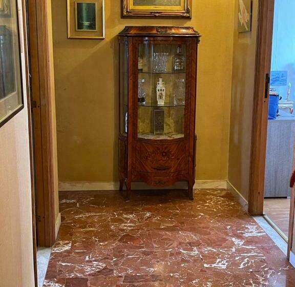 Bed and Breakfast La Camera Dell’aviatore