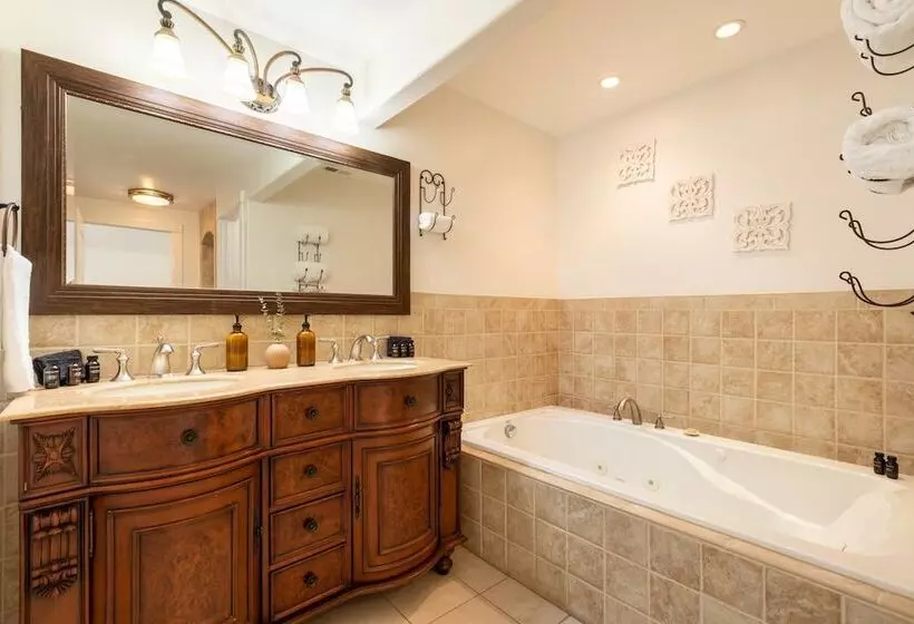 Gardenia By Avantstay Superb Santa Rosa Sanctuary W Pool Hot Tub