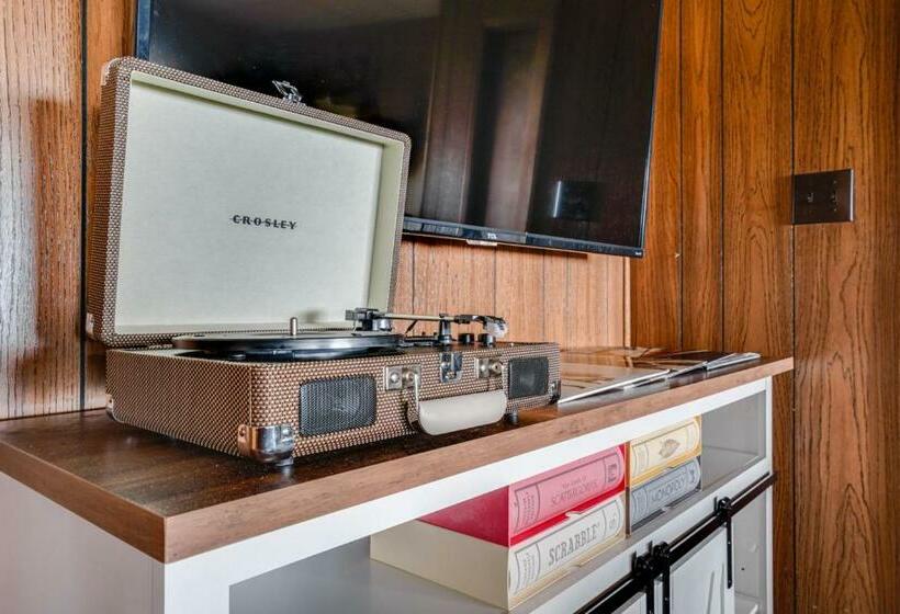 Horizon By Avantstay Stunning A Frame Cabin W Hot Tub Billiards Lake Views