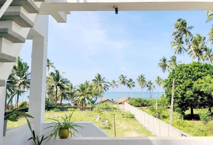 بنسيون Ayona Beach Villa