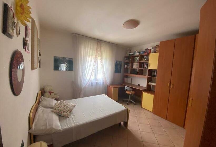 ペンション Camere Rosy