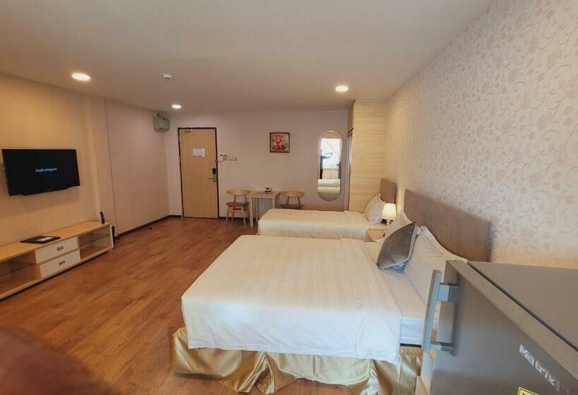 پانسیون Coconut Bay Lodge   Beribi