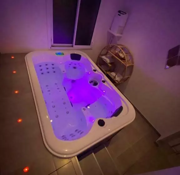ベッドアンドブレックファースト Chambre D Hôtes Oasis D éden