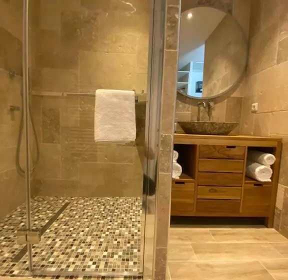 ベッドアンドブレックファースト Chambre D Hôtes Oasis D éden