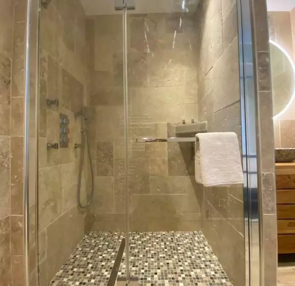 ベッドアンドブレックファースト Chambre D Hôtes Oasis D éden