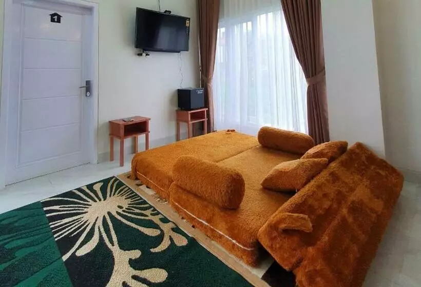 Bed and Breakfast Homestay Dieng Dharma Dihyang
