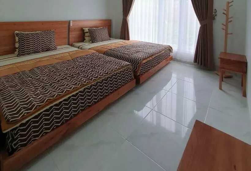 Bed and Breakfast Homestay Dieng Dharma Dihyang