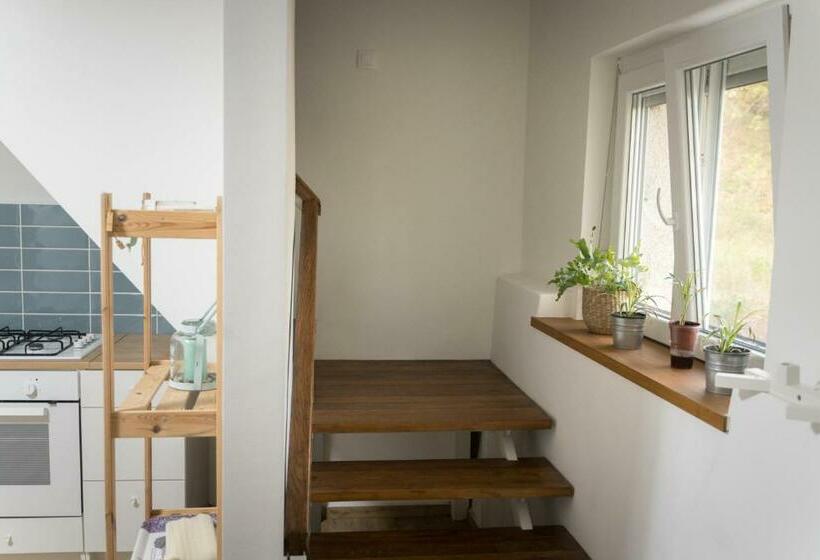 Hegyestű Lába Vendégház