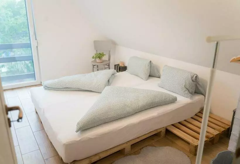 Hegyestű Lába Vendégház