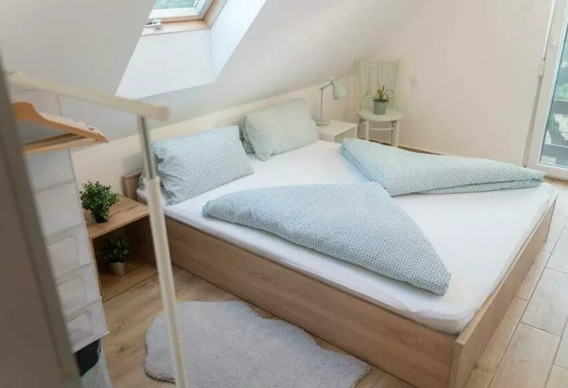 Hegyestű Lába Vendégház