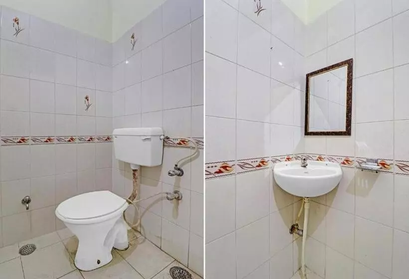 ホテル Spot On Ganpati Home Stays