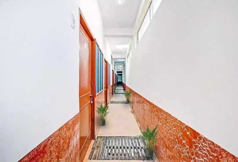 ホテル Spot On Ganpati Home Stays