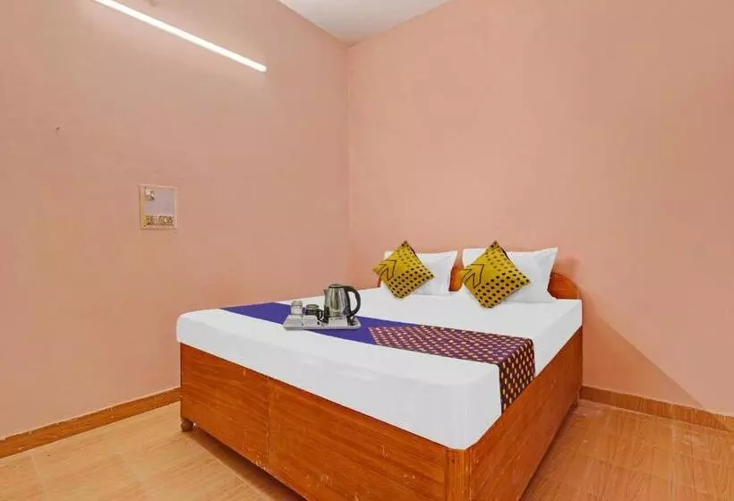 ホテル Spot On Ganpati Home Stays