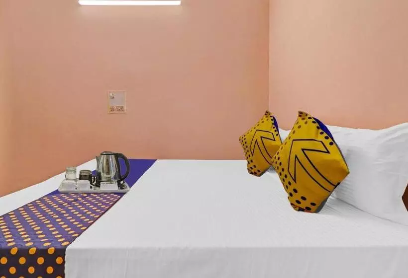 ホテル Spot On Ganpati Home Stays