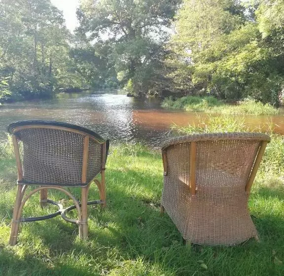 Majatalo Chambre D Hôte Moulin Du Breuil