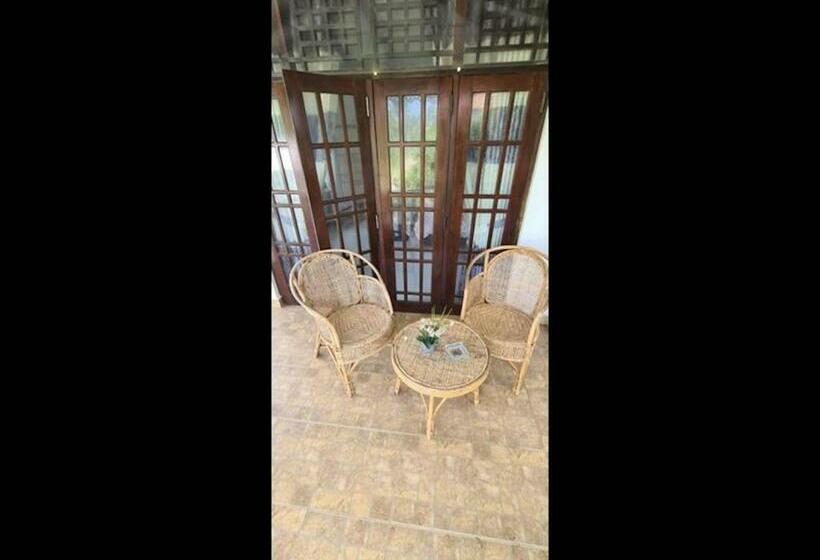 פנסיון Room In Bb Ja Elas French Touch Entire Villa