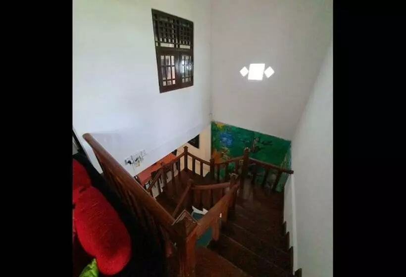 ペンション Room In Bb   Ja Elas French Touch Entire Villa