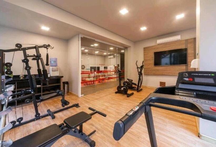 Suite 304b No Hotel Laghetto Stilo Borges