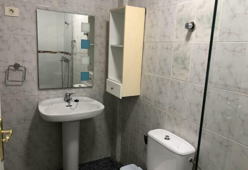 Vivienda Vacacional A 5min De Playa. Solo Agosto