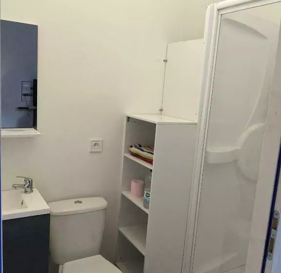 Gitedelatournelleauxerre