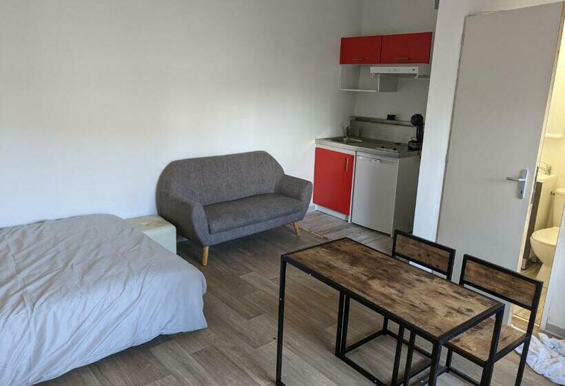 Gitedelatournelleauxerre