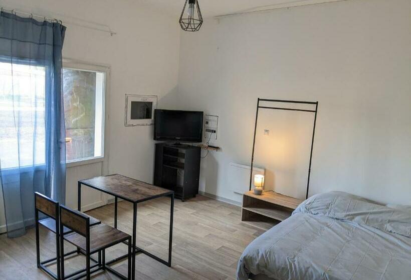 Gitedelatournelleauxerre