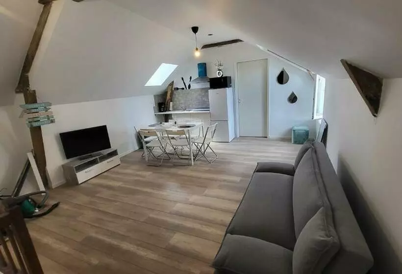 Gitedelatournelleauxerre