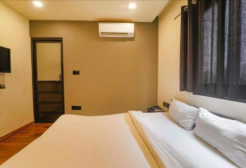 Hotel Fabexpress Lemon Grass