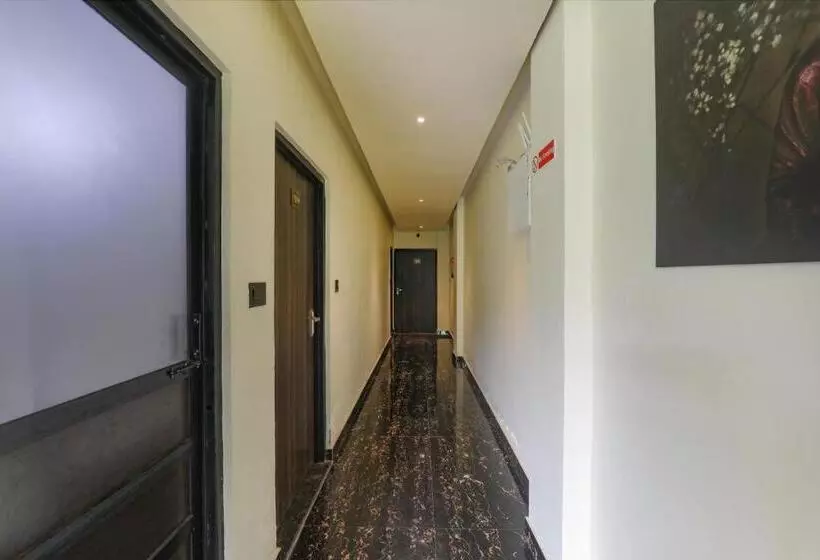 Hotel Fabexpress Lemon Grass