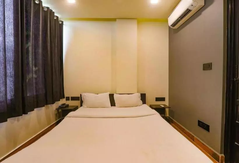 Hotel Fabexpress Lemon Grass