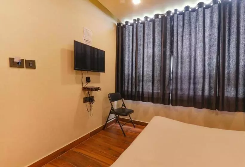 Hotel Fabexpress Lemon Grass