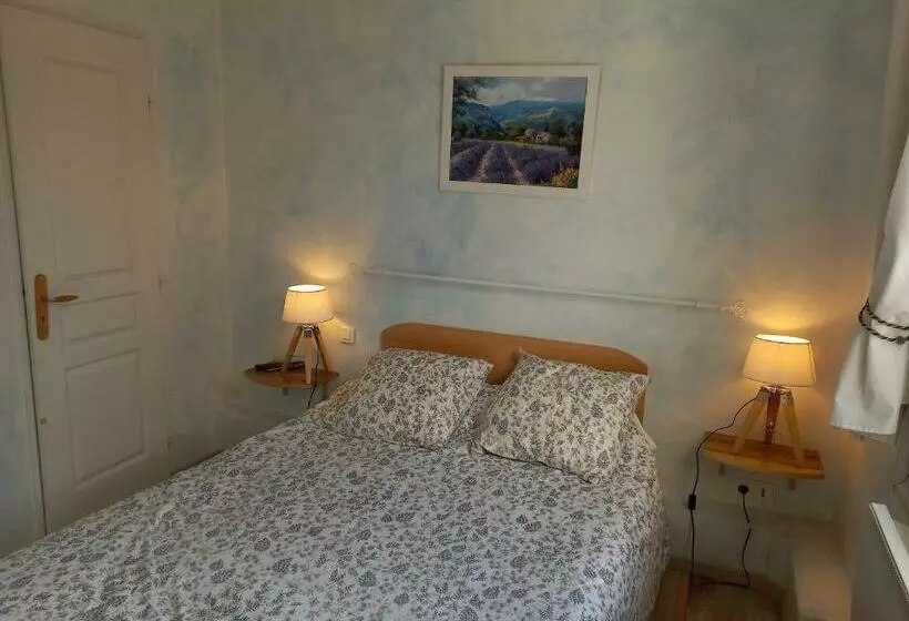 ホテル Hôtel Le Vauban