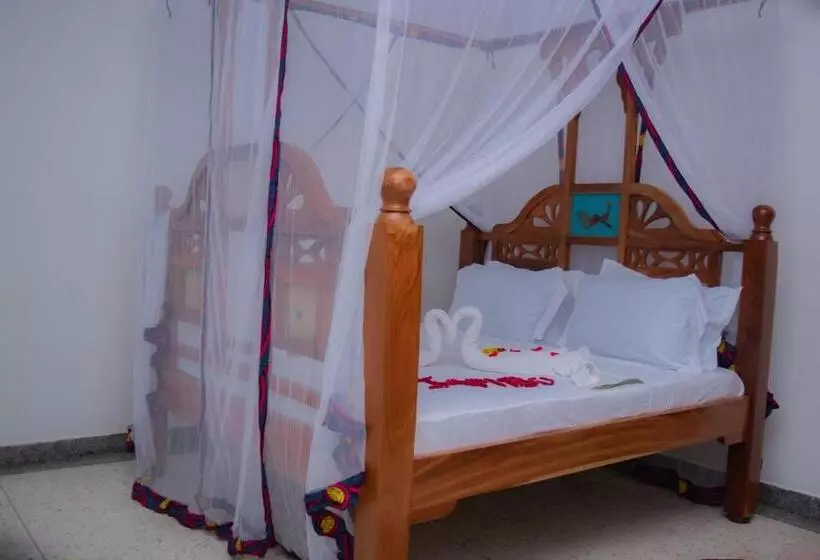 Hotelli Jabali Bungalows Lodge