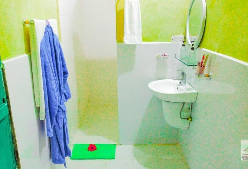 בית מלון כפרי Jabali Bungalows Lodge