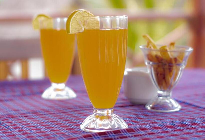 בית מלון כפרי Jabali Bungalows Lodge