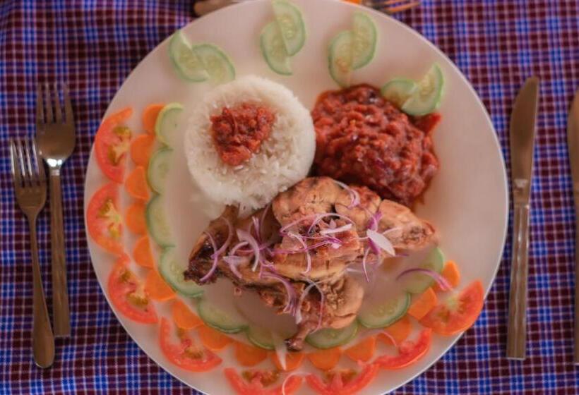 בית מלון כפרי Jabali Bungalows Lodge