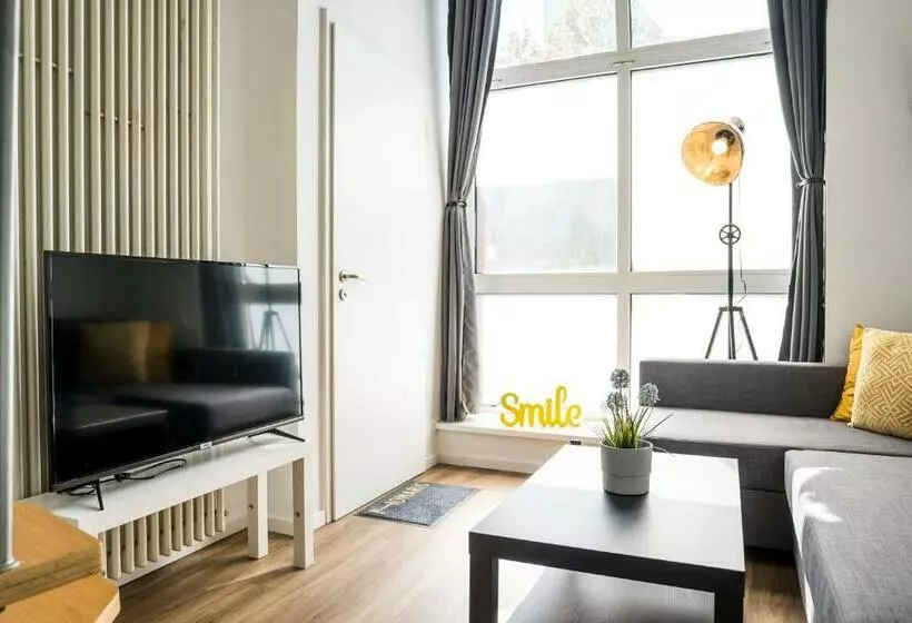 Industrial Loft In Berlin Mitte