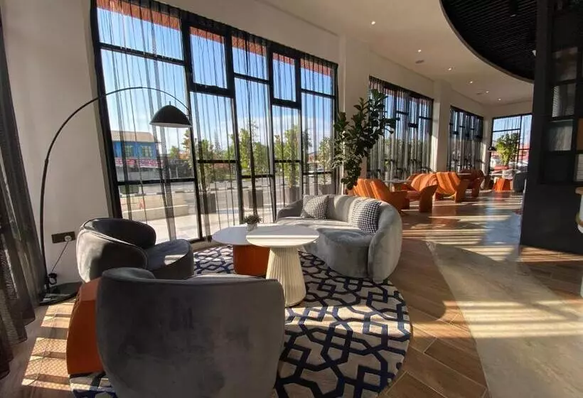 Otel Hotel Suite