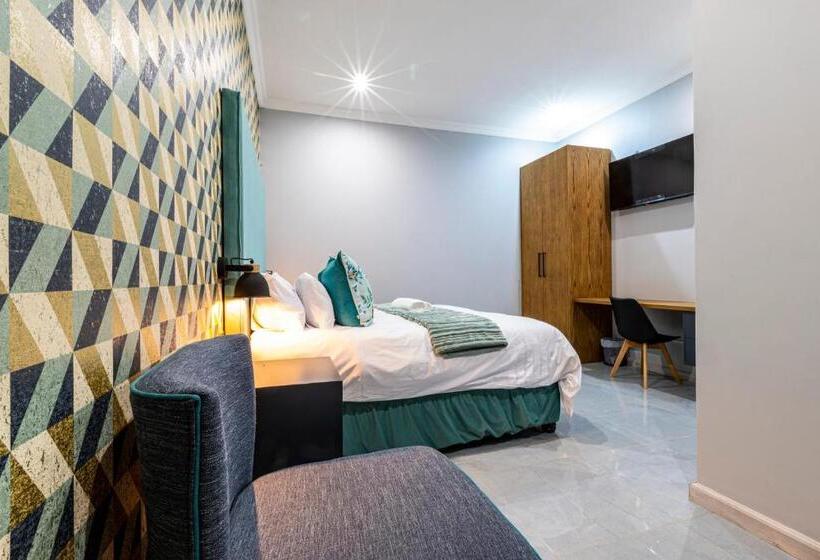 פנסיון 5th On Preston Guest House